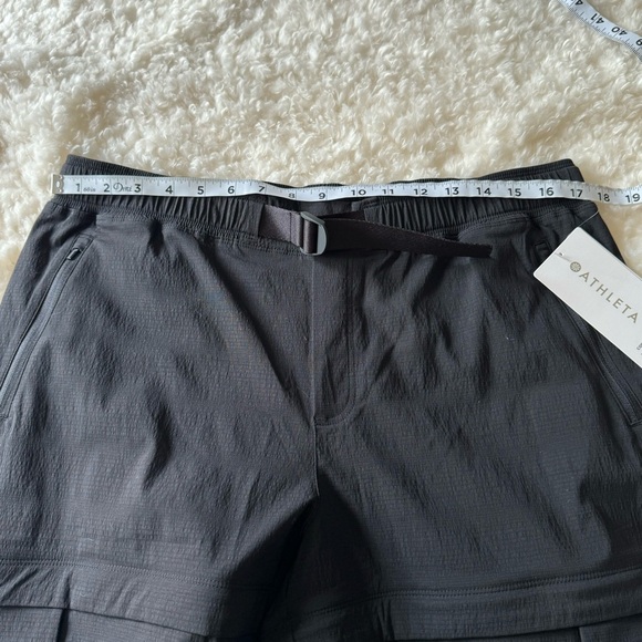 Athleta Trekkie Convertible Hike Pants Shorts Black Stretch Semi Fitted Size 16 - Picture 5 of 12